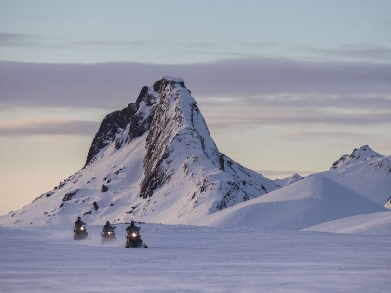 GOLDEN CIRCLE AND GLACIER.