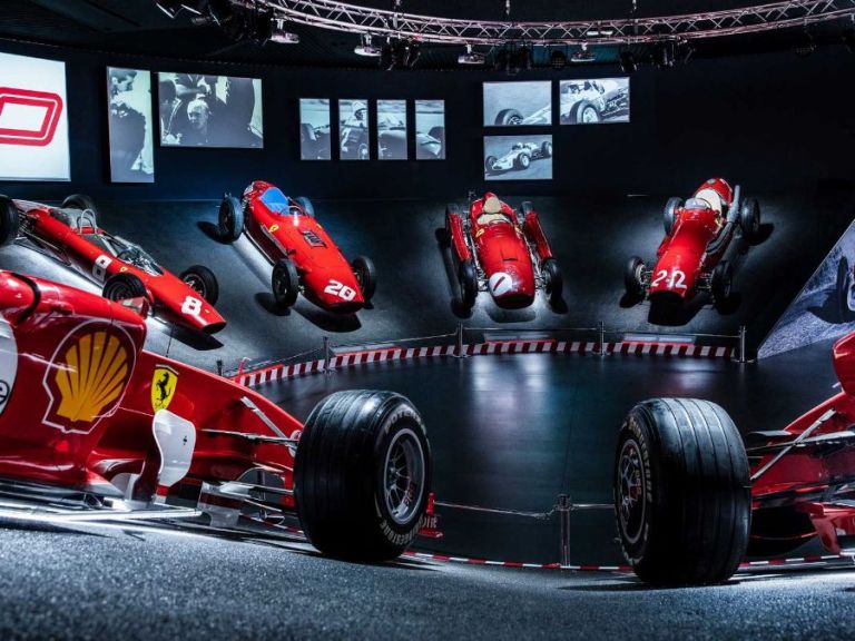 Maranello: Ferrari Museum - Entrance Ticket.