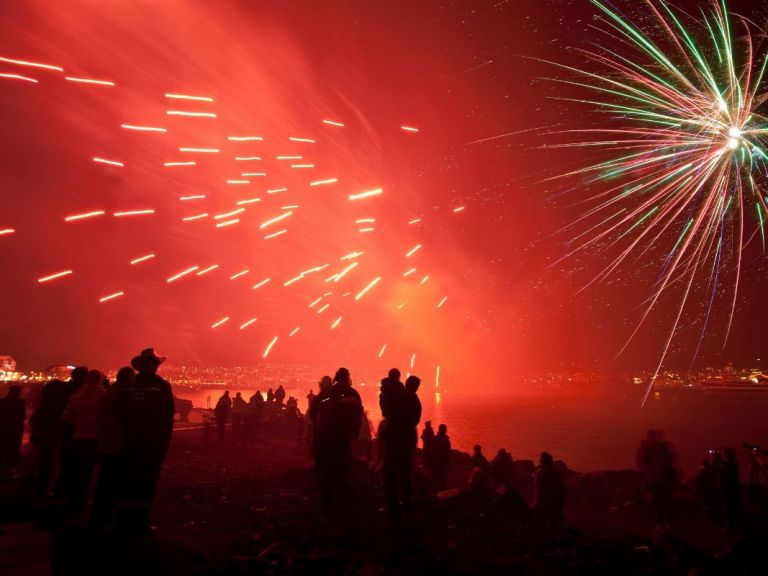 Fireworks on New Year's Eve. New Year's Eve in Iceland is celebrated on the last day of the year (December 31) from 18:00 all through the night and into the early hours of the morning of January 1.