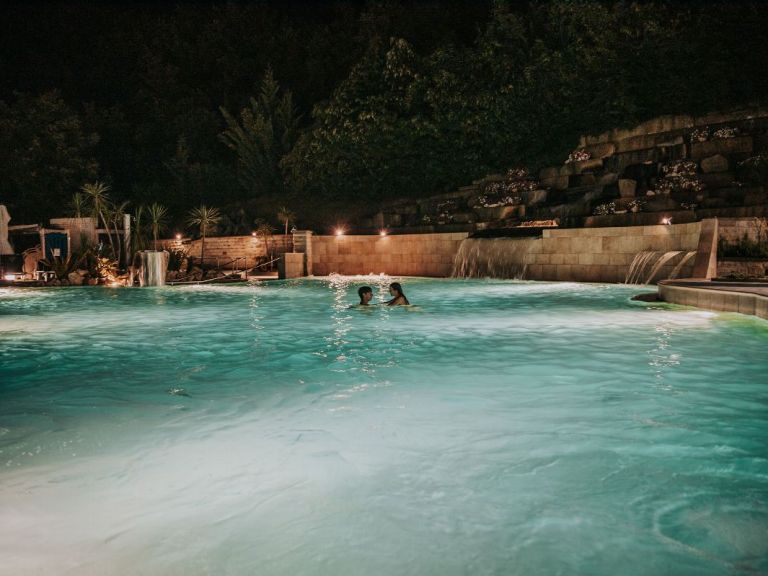 Bagno di Romagna: entry to thermal pool from 10 to 19 + SPA + lunch + 25 min massage (from Mon to Thu).
