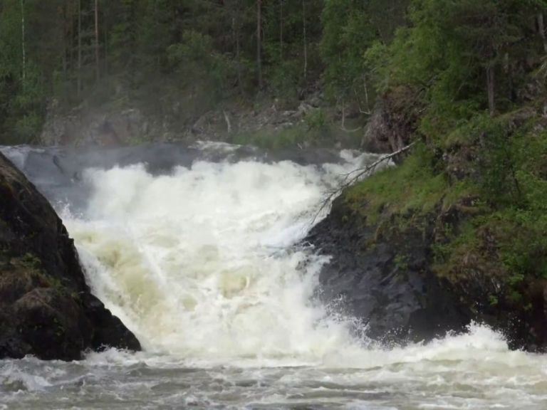 Waterfalls and rapids of Kitkajoki river  - Oulanka national park daytour.