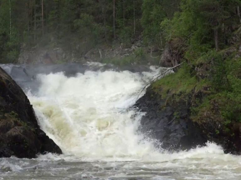 Waterfalls, rapids and sceneries of Kuusamo - daytour.