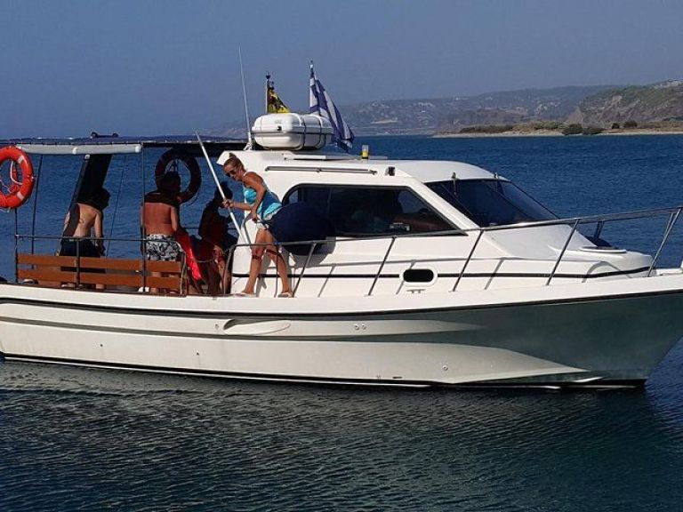 Private Day Trip from Rhodes to Alimia Island.