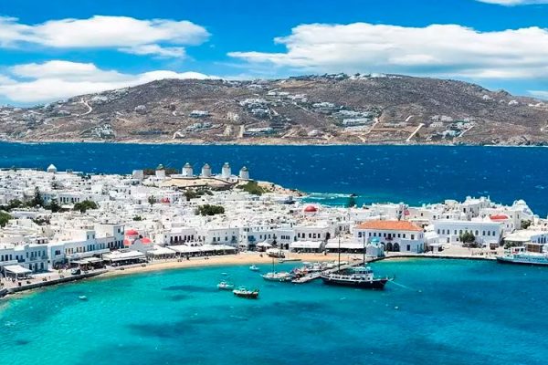 Attractions in Mykonos: Mykonos Island, one of Greece's most visited destinations, invites you to explore its captivating beauty. Known for its vibrant nightlife, pristine beaches, and iconic windmills, Mykonos is a paradise waiting to be discovered.