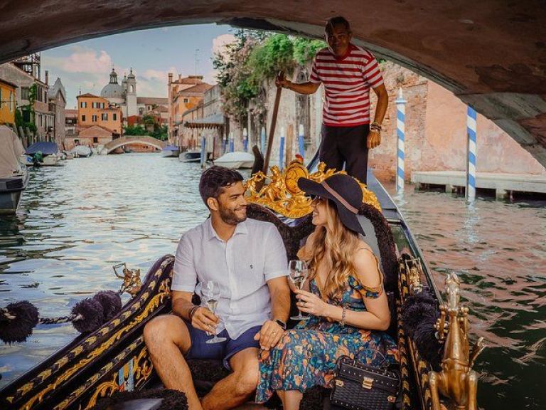 Gondola Ride and Aperitif in a Venetian Palace.
