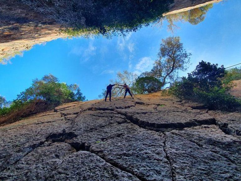 Arrábida Uncovered: RockClimbing Adventure.