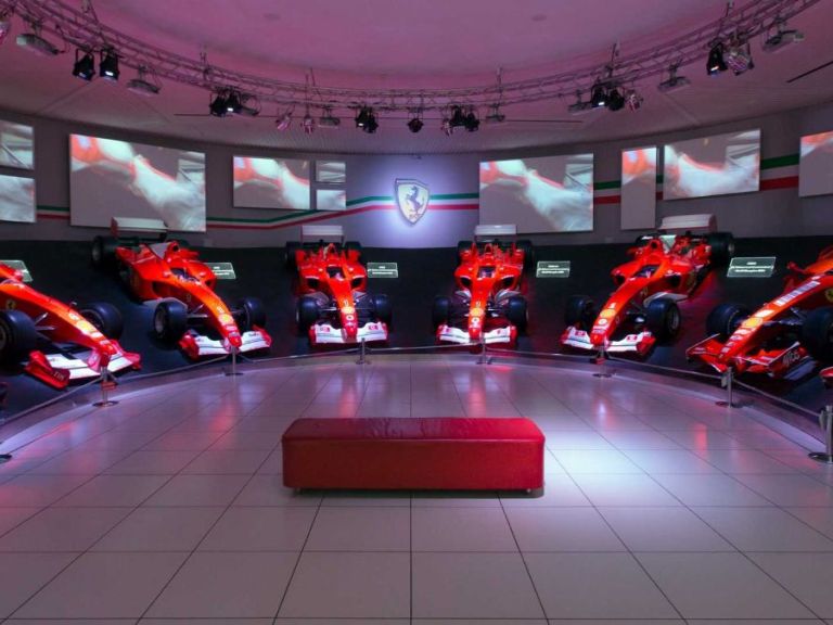 Maranello: Panoramic Shuttle Tour Inside Fiorano track + entrance ticket to Ferrari Museum.