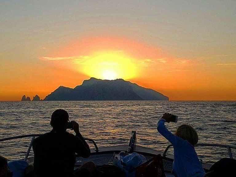 Sunset Boat Tour - From Sorrento.