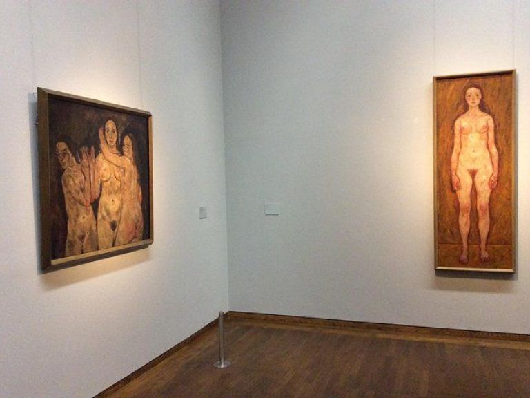 Private Themed Tour of the Leopold Museum with an Art Historian: "All You Wanted to Know About Egon Schiele but Were Afraid to Ask".