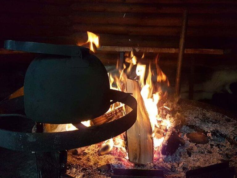 Finnish Smoke Sauna Experience with Dinner in The Hut in Laukaa.
