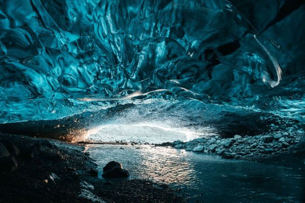 Ice Cave Tour – Extra Small Group