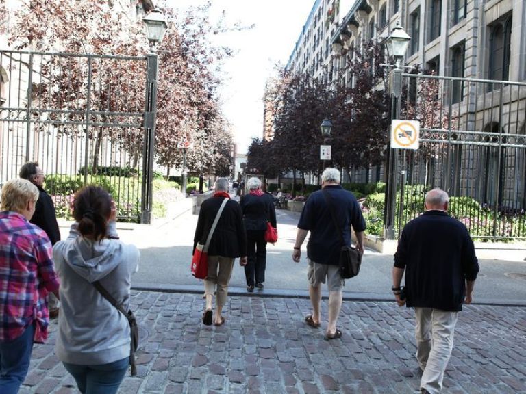 Public Walking Tour of Old Montreal.