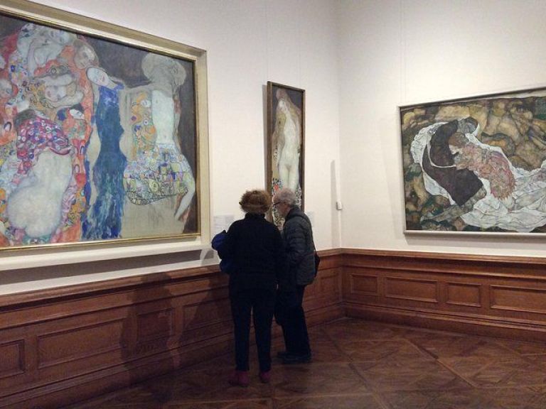 Private Themed Tour of the Belvedere with an Art Historian: "The Kiss" by Gustav Klimt: how it became the Symbol of the Viennese Art.