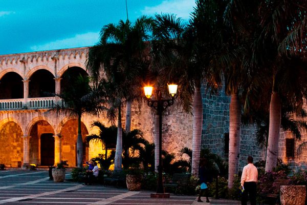 Santo Domingo, the Dominican Republic's capital, is known for landmarks like the Columbus Lighthouse and Fort Ozama. This vibrant city offers world-class entertainment and unique Caribbean culture, making it a popular destination for travelers.