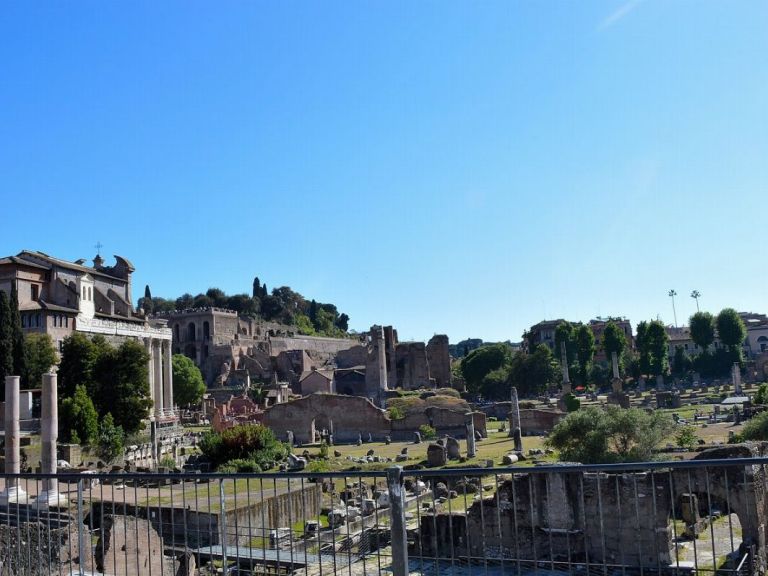 Colosseum, Vatican and Trevi Fountain Private Walking Tour.