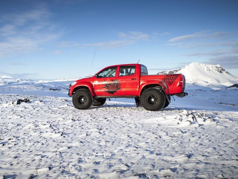 Golden Circle and Crystal Ice Cave - In only 10 minutes drive from our headquarters we reach the tracks of Úlfarsfell mountain. You get to experience some great mountain tracks and test the skills of the trucks on this small mountain. From the top you have the best views over Reykjavík city are and Faxaflói bay. From Úlfarsfell we drive east to Hellisheiði plateu, the gothermal are and through the 1000 rivers road where we do some river crossing and drive through the beautiful geothermal landscape.