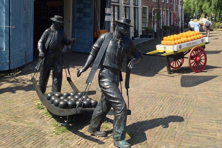 Half-Day Edam and Volendam - Are you tired of a city noise and fast-paced lifestyle? Then we would highly recommend you to...