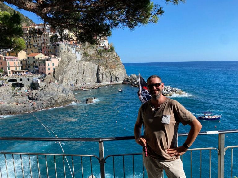 Cinque Terre walking tour with local wine tasting.