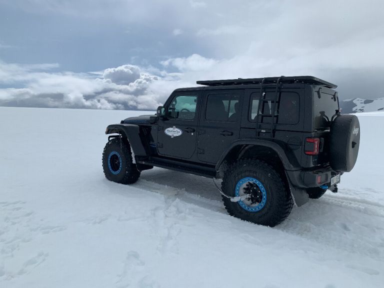 Private Super Jeep with driver guide. Private Super Jeep: Rent a Super Jeep with driver guide, for a day tour or more. Visit Iceland at your own pace and in style.