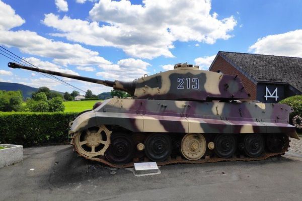Private Full-Day Tour of Historic Battle of the Bulge Sites from Brussels