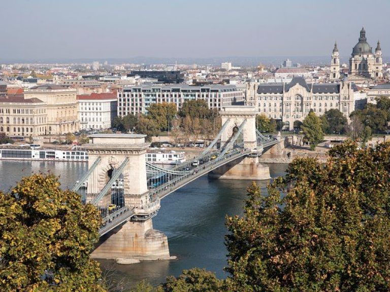 Budapest Grand City Tour with Parliament Visit.