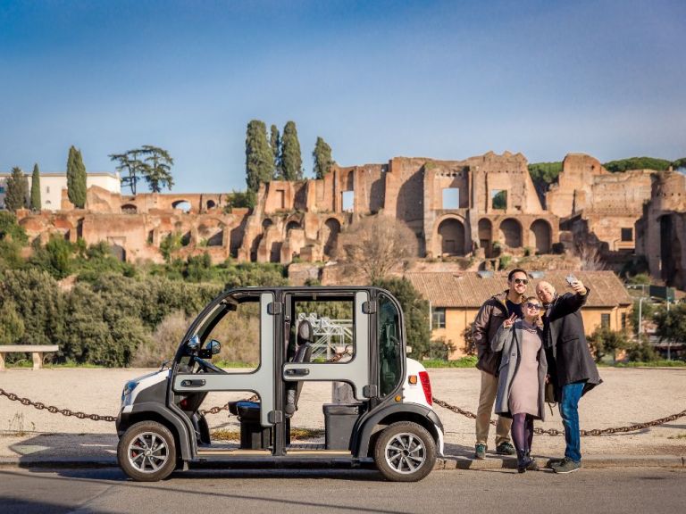 Highlights Golf Cart Tour in Rome.