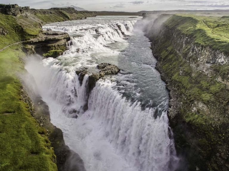 Golden Circle Afternoon Tour: The Golden circle is the name commonly given to a combination of three sites of special significance in the west of Iceland. These sites are, Þingvellir National park, Geysir and Gullfoss. In addition to these stops, we also visit the volcanic crater lake of Kerið.