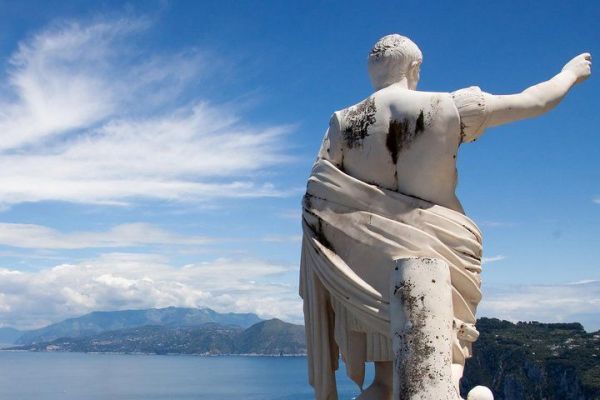 Capri, Sorrento & Pompeii [SHARED GROUP TOUR]