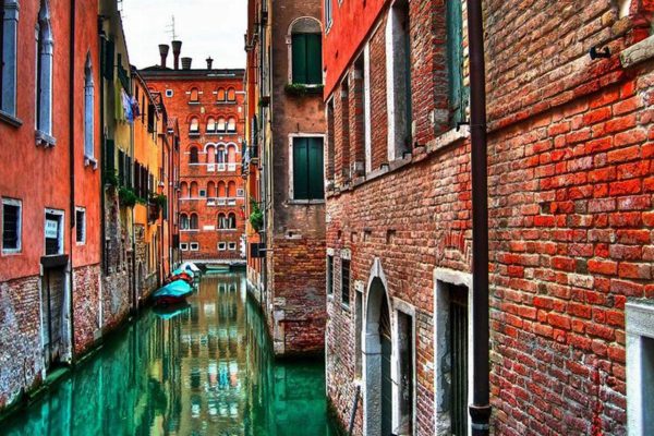 Off The Beaten Track Tour Of Venice: Jewish Ghetto And Cannaregio