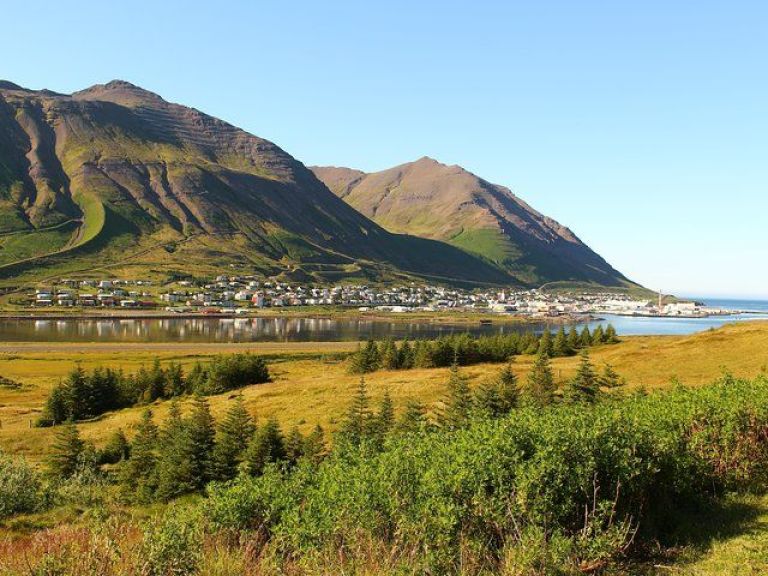 Siglufjörður, the Four-Tunnel Private Day Tour.
