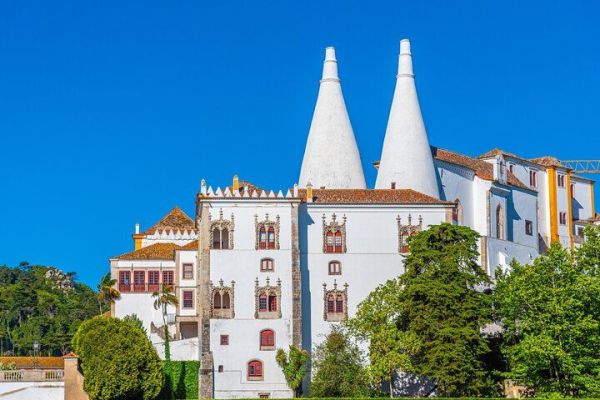 Sintra & Cascais Experience! Pena Palace, Regaleira, Roca & Estoril (max 8)