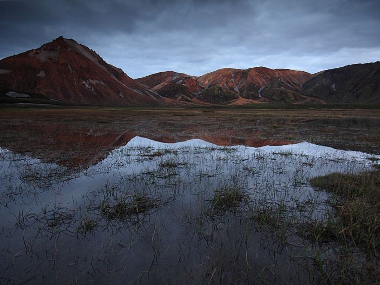 Landmannalaugar: Pearl of the Highlands, a wonderful area with stunning geological curiosities. Discover the iconic Landmannalaugar rhyolite mountains with an explosion of colors….