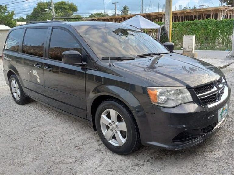 Private Luxury Transfer From Punta Cana Airport to Bayahibe.