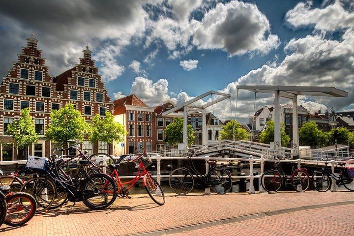 Private Haarlem Walking Tour Through Old Town.