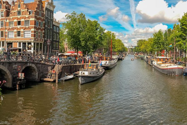 Amsterdam-top-attractions: Welcome to Amsterdam, the vibrant capital of the Netherlands, where a tapestry of history, culture, and natural beauty awaits. Known for its picturesque canals, artistic heritage, and friendly locals, Amsterdam is a city that captivates every traveler.