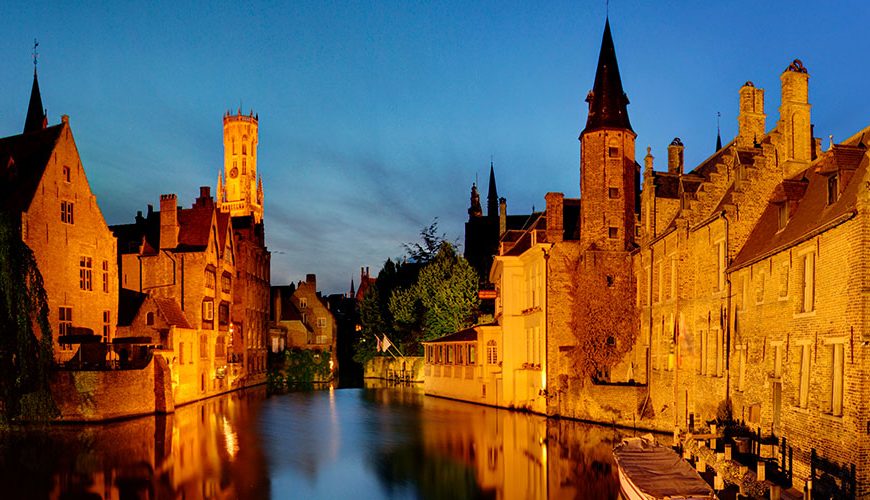 Attractions-in-Bruges-AdobeStock_24393654