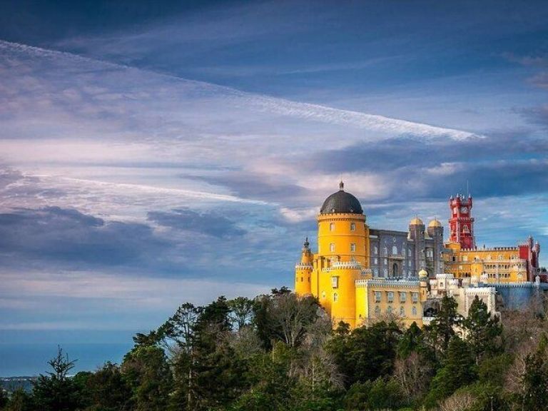 Private Tuk Tuk Tour Sintra and Cascais Full Day.