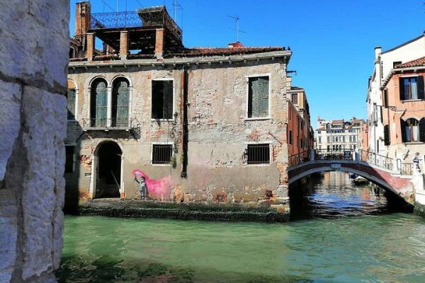 Off the beaten path walk in Venice away from the crowds