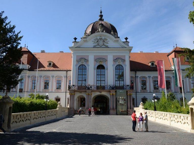 Sisi's Godollo Palace Tour from Budapest.