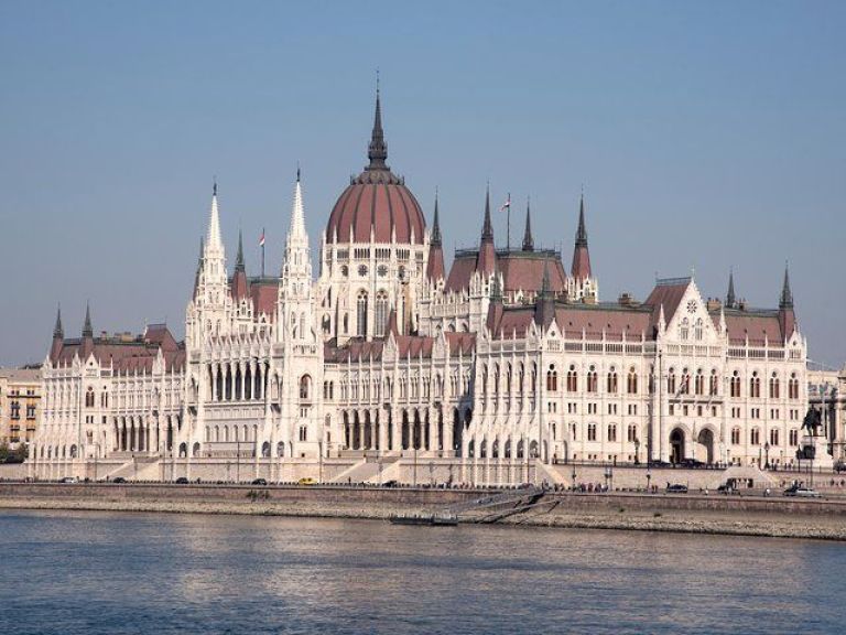 Budapest Grand City Tour with Parliament Visit.