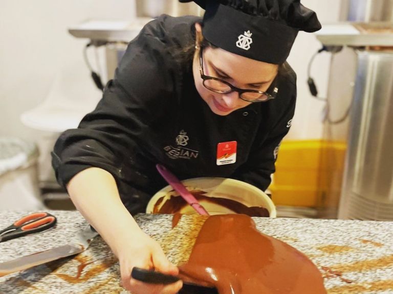 1,5 Hour Chocolate Making Class and Chocolate Workshop in Brussels Place Royale.