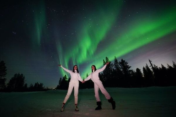 Northern Lights Hunting Rovaniemi in small (max 3-4 persons) group