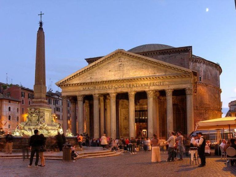 Marvels Of Rome After Sunset - Private Tour.