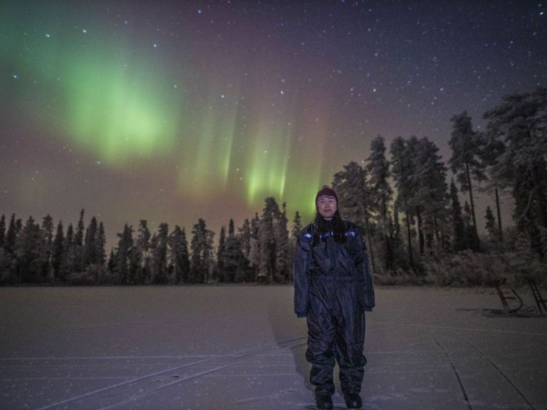 Northern Lights Hunting Rovaniemi in small (max 3-4 persons) group.