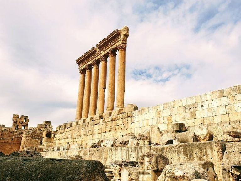 Private Half-Day Tour to Baalbek & Ksara from Beirut with Lunch.