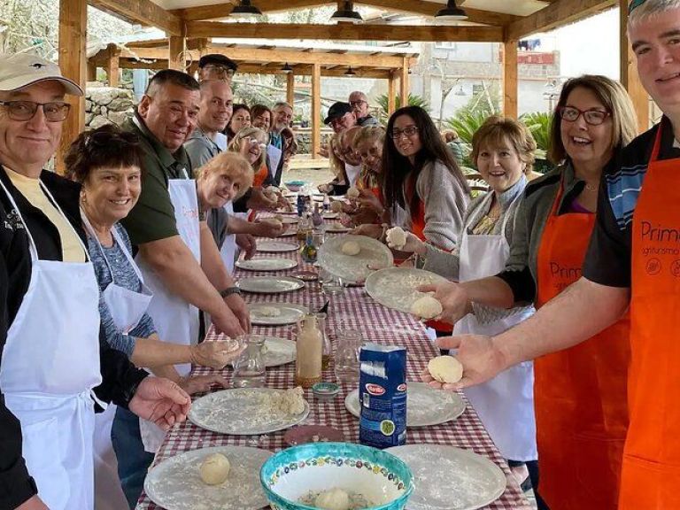 Sorrento Pizza Making on a Farm: The Ultimate Pizza Experience.