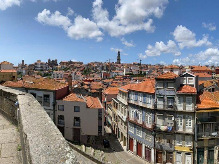 Porto city walking Tour.