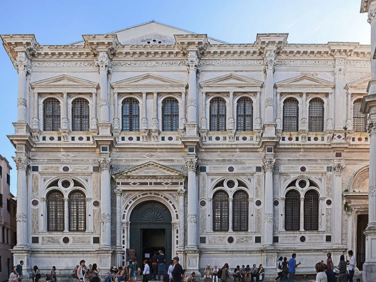 Dorsoduro and San Polo Districts - In San Trovaso square there is an unusual wooden structure that is similar to the house...