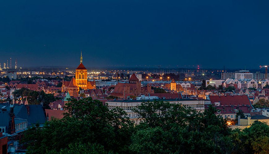 Attractions-in-Gdańsk Gdańsk is a vibrant city on the Baltic coast, with a rich history and a fascinating cultural heritage. As one of the most important ports in Europe, Gdańsk has played a significant role in trade and commerce for centuries. Today, it is a popular tourist destination, attracting visitors from all over the world.