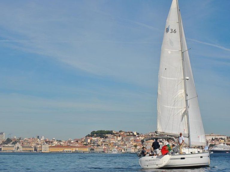 Lisbon Private Sailing Cruise